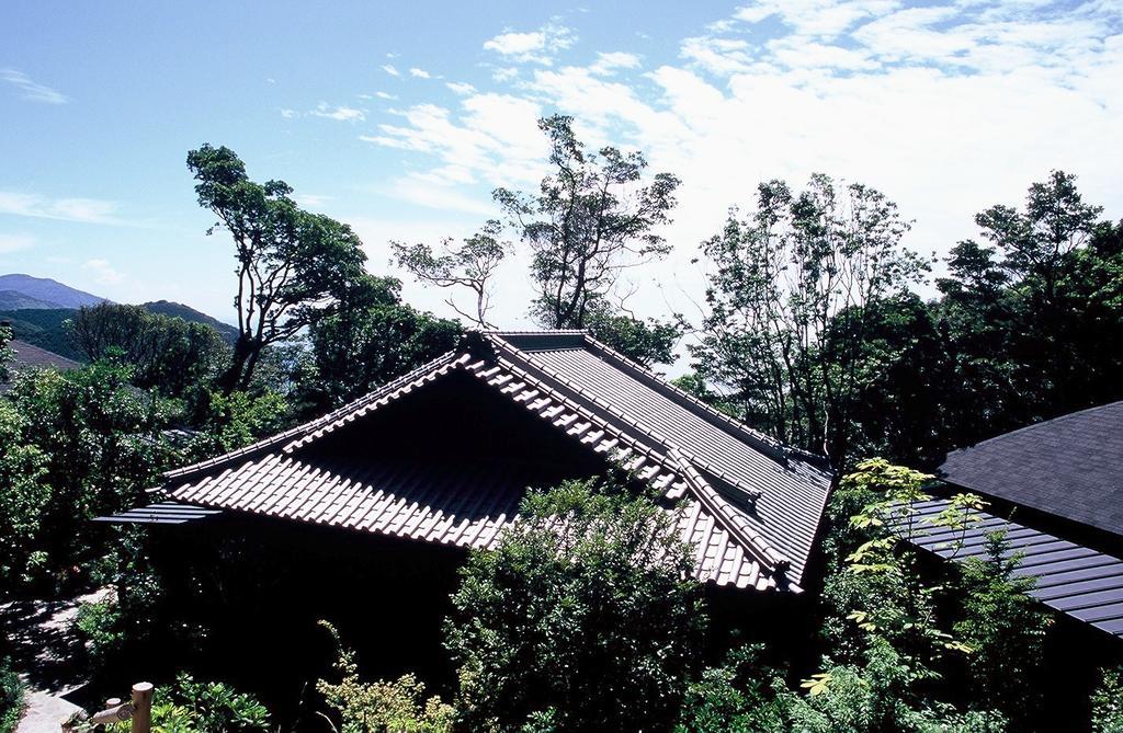Ishiyama Rikyu Gosoku No Kutsu Hotel Amakusa  Buitenkant foto